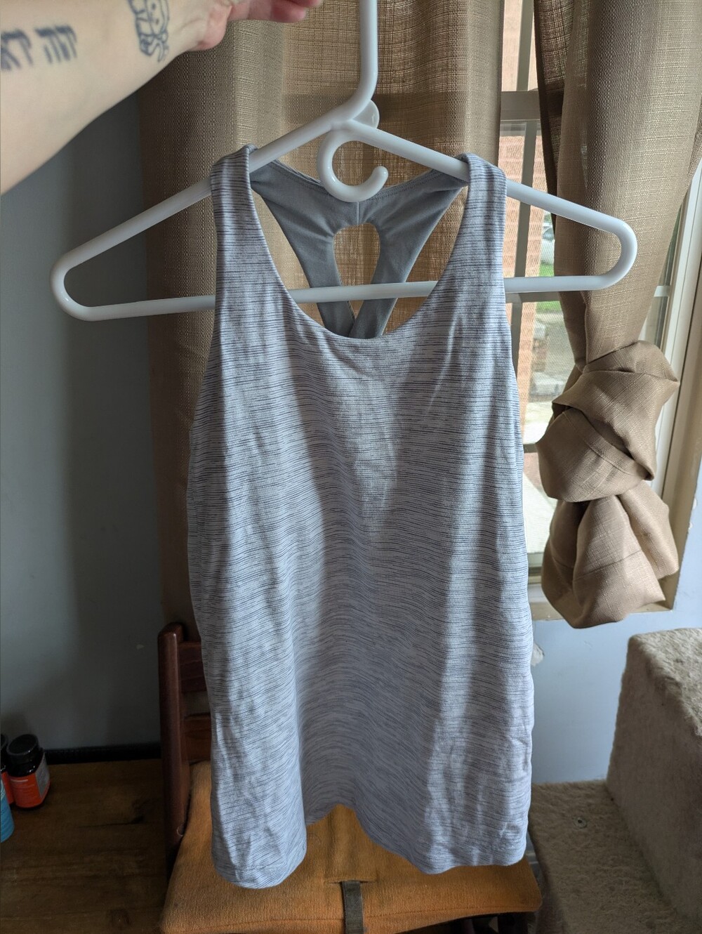 Lululemon Size 8 Racerbank tank top